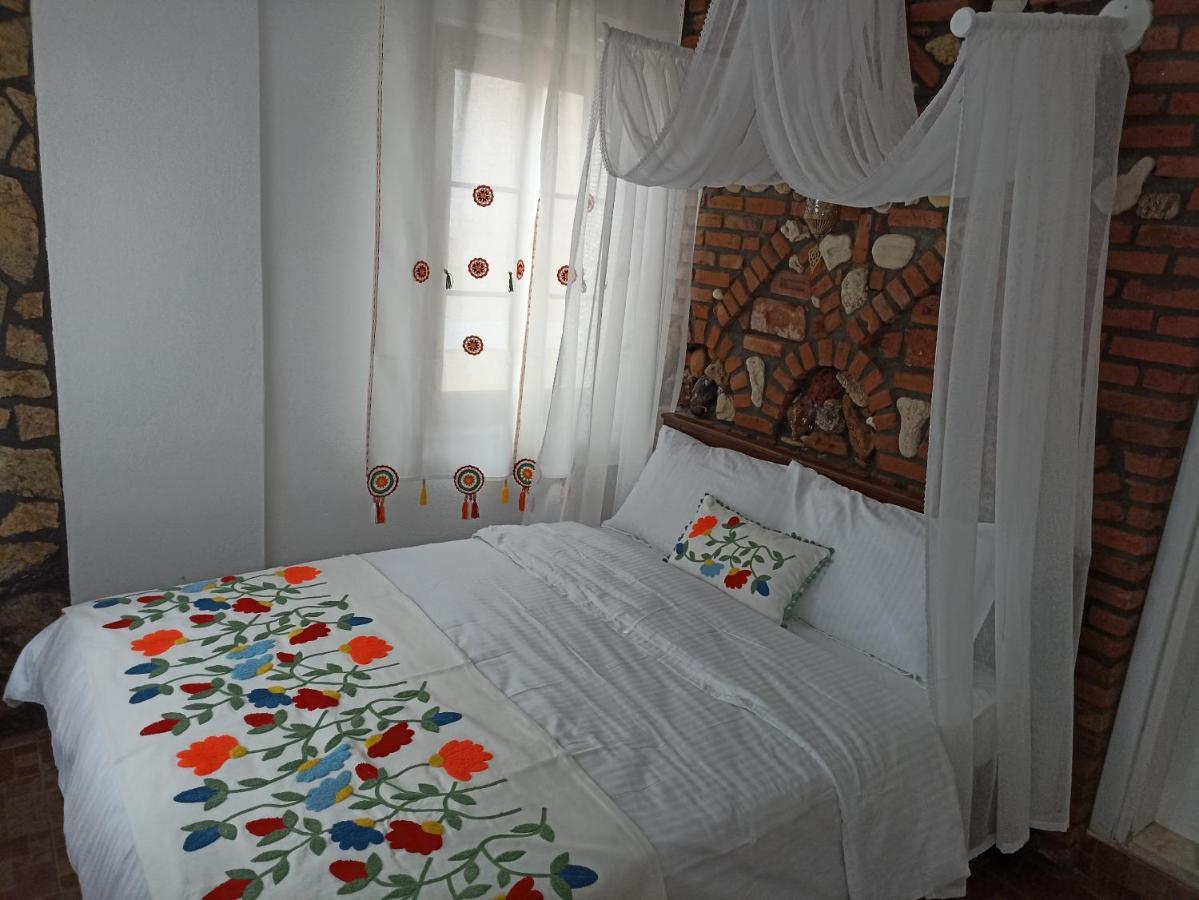 Adahan Bozcaada Otel ภายนอก รูปภาพ