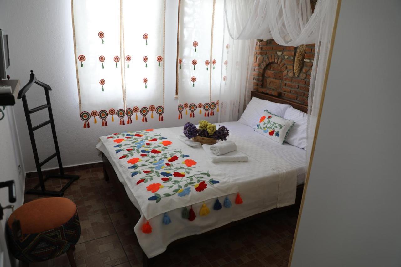 Adahan Bozcaada Otel ภายนอก รูปภาพ