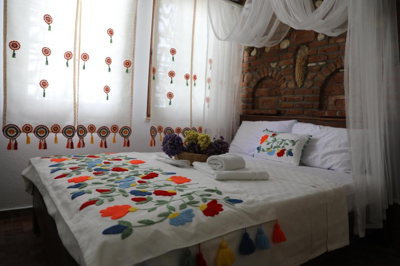 Adahan Bozcaada Otel ภายนอก รูปภาพ