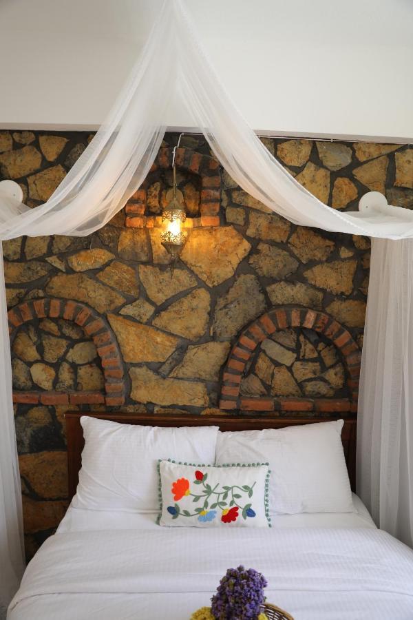 Adahan Bozcaada Otel ภายนอก รูปภาพ